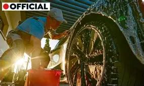 Home Office target car washes in Wales over illegal employment .